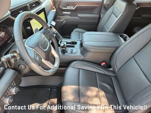 New 2026 GMC Sierra 1500 Denali w/ Denali Reserve Package AWD/4WD image 9