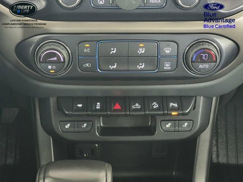 Used 2019 Chevrolet Colorado Z71 AWD/4WD image 23