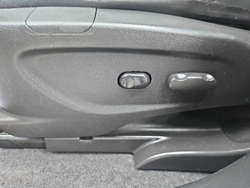 Used 2017 Buick Encore Preferred image 26