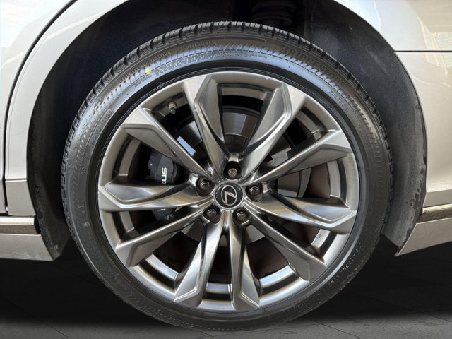 Used 2018 Lexus LS 500 F Sport w/ Accessory Package (Z2) RWD image 24