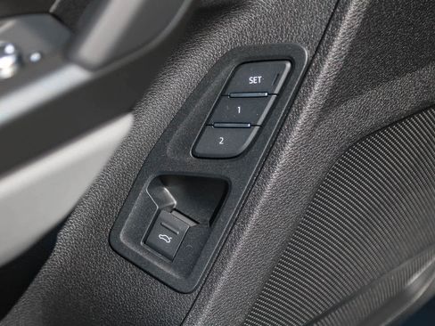 New 2025 Audi Q3 2.0T Premium image 33