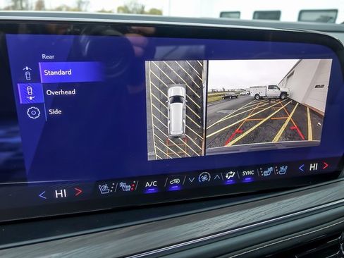 New 2026 Chevrolet Suburban Premier image 30