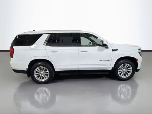 Used 2024 GMC Yukon SLE w/ Max Trailering Package AWD/4WD image 11