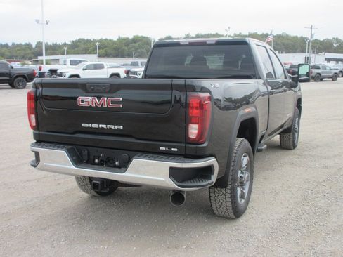 New 2026 GMC Sierra 2500 SLE w/ SLE Value Package; image 5