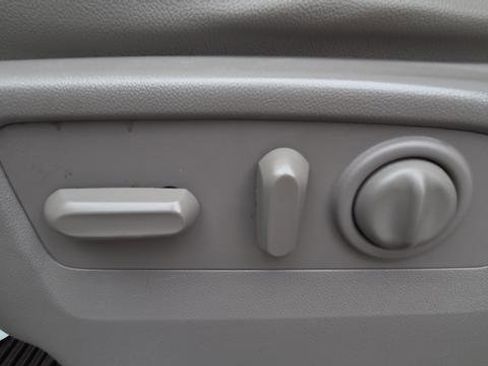 Used 2020 GMC Sierra 1500 SLT w/ SLT Premium Plus Package image 34