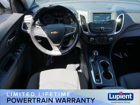 Used 2018 Chevrolet Equinox LT FWD image 18