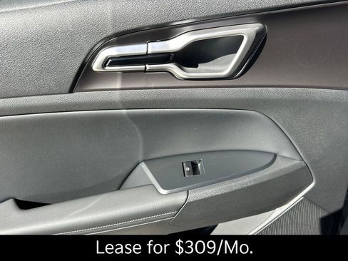 New 2026 Kia Sportage EX image 13