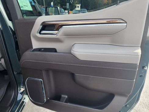 New 2026 Chevrolet Silverado 1500 LT Trail Boss w/ Convenience Package II image 14