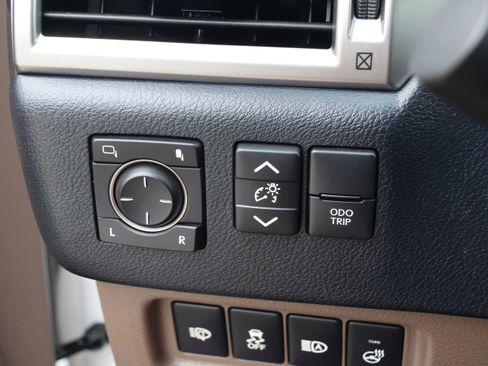 Used 2023 Lexus GX 460 Premium AWD/4WD image 15