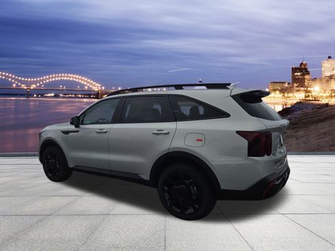New 2026 Kia Sorento X-Line EX image 3