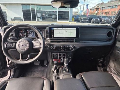 Certified 2025 Jeep Wrangler Unlimited Rubicon 392 image 10