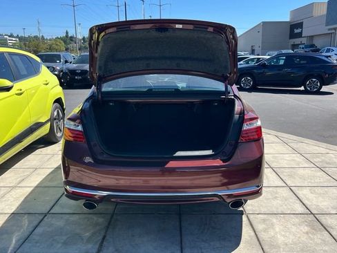 Used 2016 Honda Accord Sport image 8