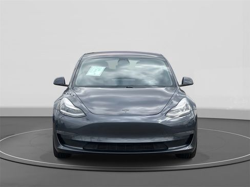 Used 2019 Tesla Model 3 Long Range image 2