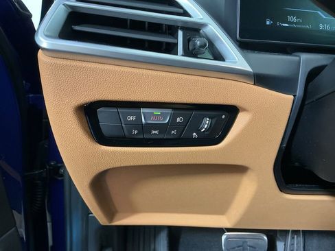 New 2026 BMW 330i Sedan w/ M Sport Package image 19