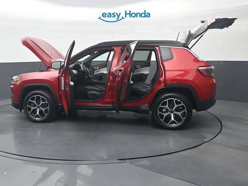 Used 2025 Jeep Compass Limited AWD/4WD image 37
