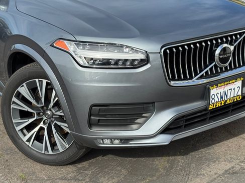 Used 2020 Volvo XC90 T5 Momentum w/ Protection Package Premier FWD image 3