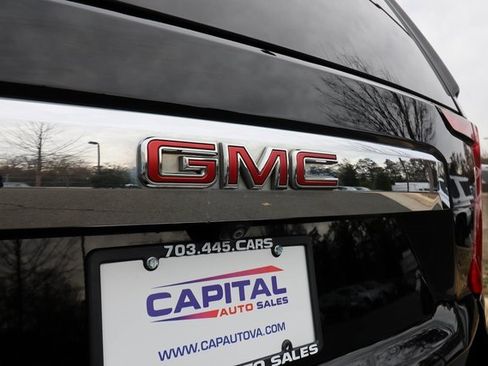 Used 2022 GMC Yukon SLT w/ SLT Premium Package image 40