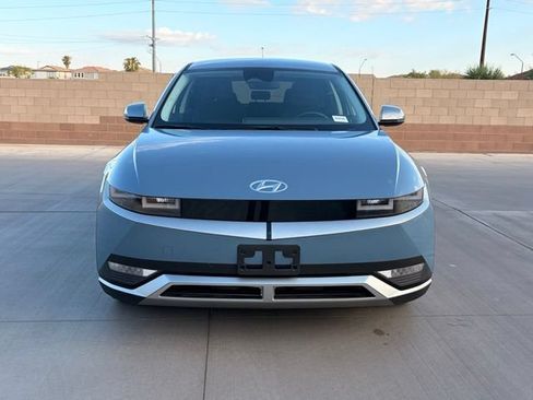 Used 2024 Hyundai Ioniq 5 SE RWD image 2