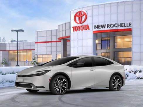 New 2026 Toyota Prius Plug-In Hybrid FWD image 2