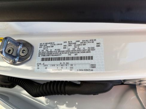 Used 2025 Ford Escape SE w/ PHEV Premium Package FWD image 36