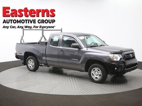 Used 2015 Toyota Tacoma 2WD Access Cab image 47