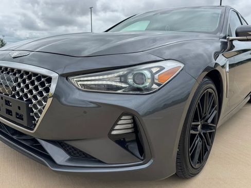 Used 2020 Genesis G70 2.0T w/ Elite Package RWD image 11
