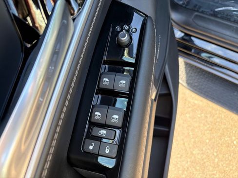New 2026 Jeep Grand Wagoneer 4WD image 19