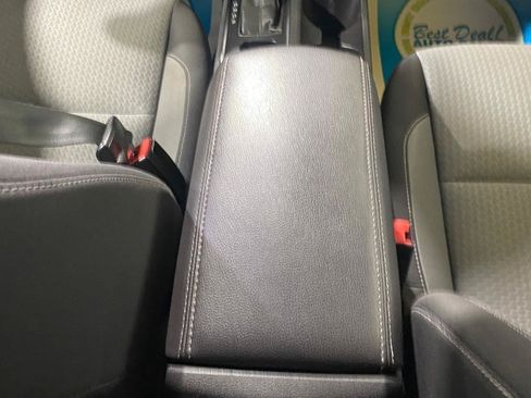Used 2019 Ford Escape SE AWD/4WD image 13