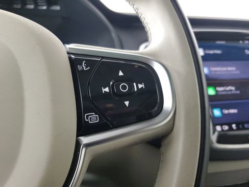 Certified 2025 Volvo XC90 B6 Ultra image 29
