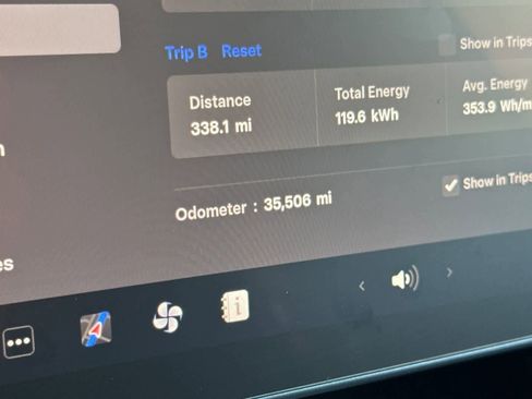 Used 2023 Tesla Model Y Long Range image 26