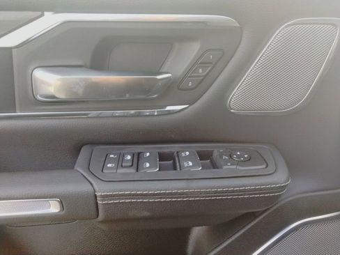 Used 2025 RAM 1500 Laramie w/ Night Edition image 20
