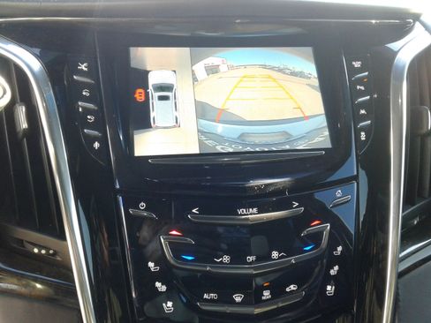 Used 2016 Cadillac Escalade Platinum image 22