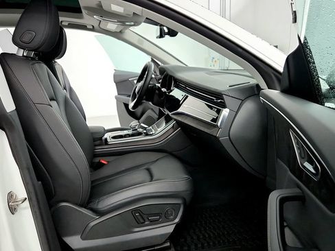 Used 2023 Audi Q8 Premium Plus AWD/4WD image 17