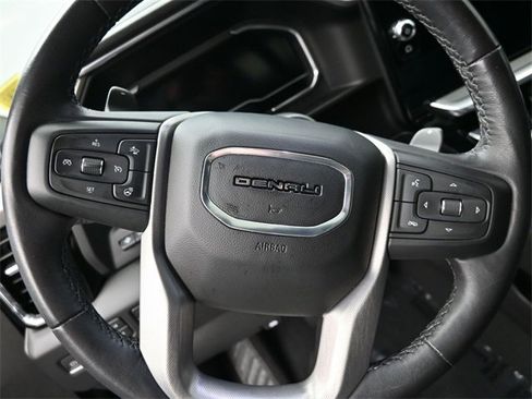 Used 2023 GMC Sierra 1500 Denali w/ Technology Package image 9