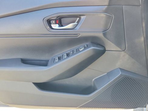 Used 2023 Honda Accord LX image 19