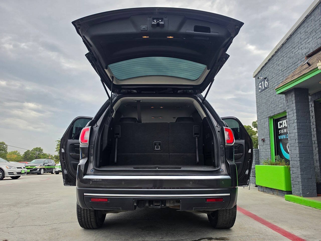 Used 2017 GMC Acadia Limited SLT FWD image 26