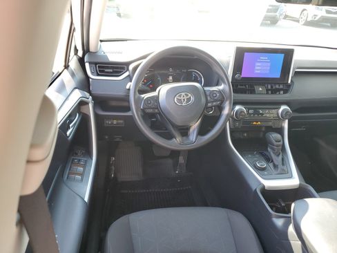 Certified 2025 Toyota RAV4 XLE AWD/4WD image 11