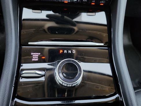 Used 2022 Jeep Grand Cherokee Limited AWD/4WD image 24