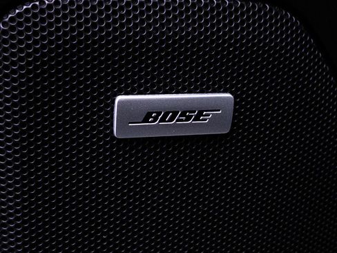 Used 2020 Chevrolet Silverado 1500 LT Trail Boss AWD/4WD image 9