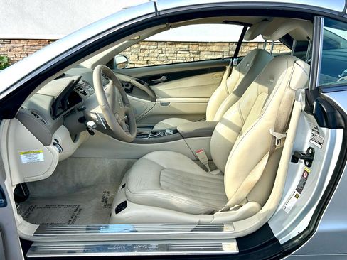 Used 2007 Mercedes-Benz SL 55 AMG image 11