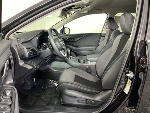 Used 2023 Subaru Outback Premium AWD/4WD image 11