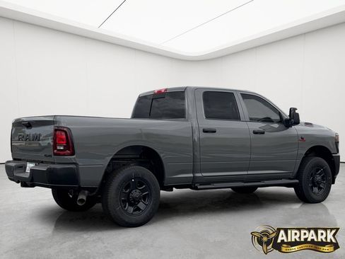 New 2026 RAM 2500 Tradesman AWD/4WD image 4