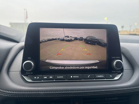 Certified 2024 Nissan Rogue S image 44