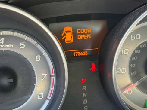 Used 2010 Acura MDX w/ Technology Package AWD/4WD image 17