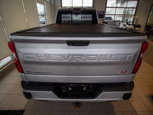 Used 2022 Chevrolet Silverado 1500 RST w/ Convenience Package II image 6