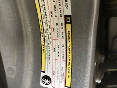 Used 2018 Jeep Grand Cherokee Limited AWD/4WD image 27