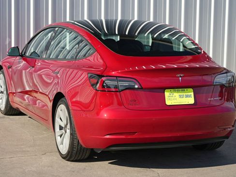 Used 2022 Tesla Model 3 Long Range image 49