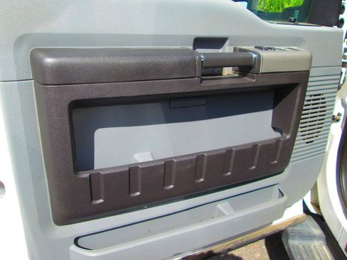 Used 2014 Ford F450 XLT RWD image 12
