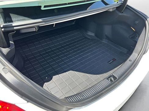 Used 2017 Mercedes-Benz C 300 4MATIC Sedan image 29