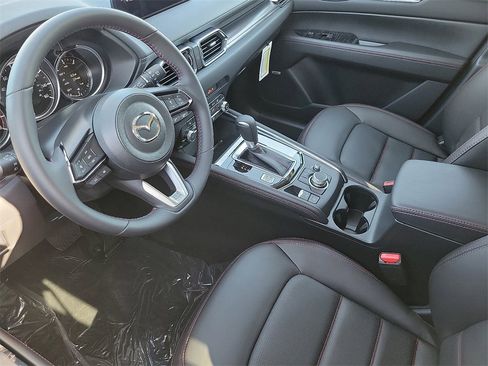 New 2025 MAZDA CX-5 Carbon Edition image 5